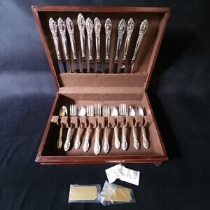 Vintage Oneida Silversmiths Stainless Steel Flatware Silverware 24 Pc Set w/ Box